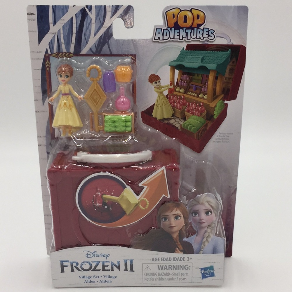 Disney Frozen 2 Village Set Pop Adventures Pop-up Playset Anna Doll